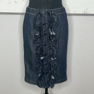 7 For All Mankind Rare Jean Ruffle Front Button Down Denim Pencil Skirt ❤️🤍💙